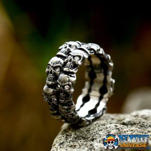 skull ring