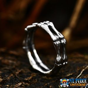 skull ring