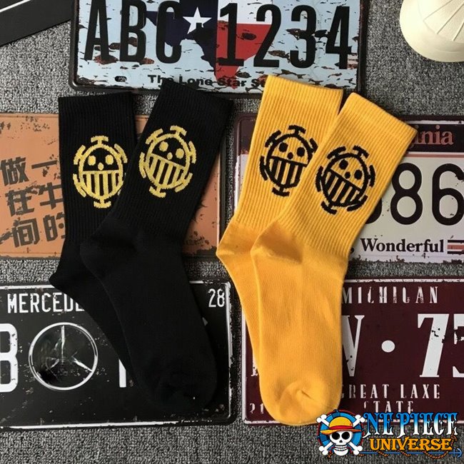 heart pirates logo socks