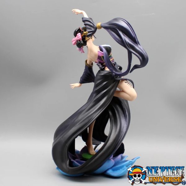 Nico Robin Kabuki Kimono Figure