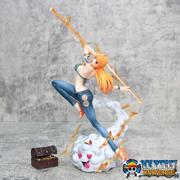 One Piece Nami Figure