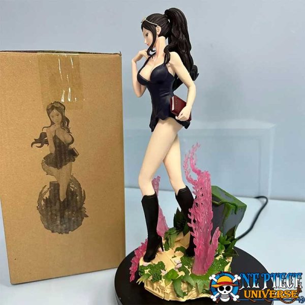 One Piece Nico Robin Statue